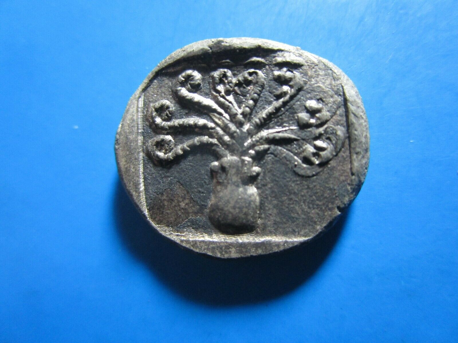 Euboia, Eritrea. Circa 511-490 Bc.silver Didrachm.octopod/bull